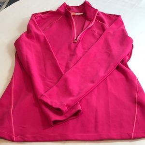 Puma women’s 1/4 zip top dry cell size medium